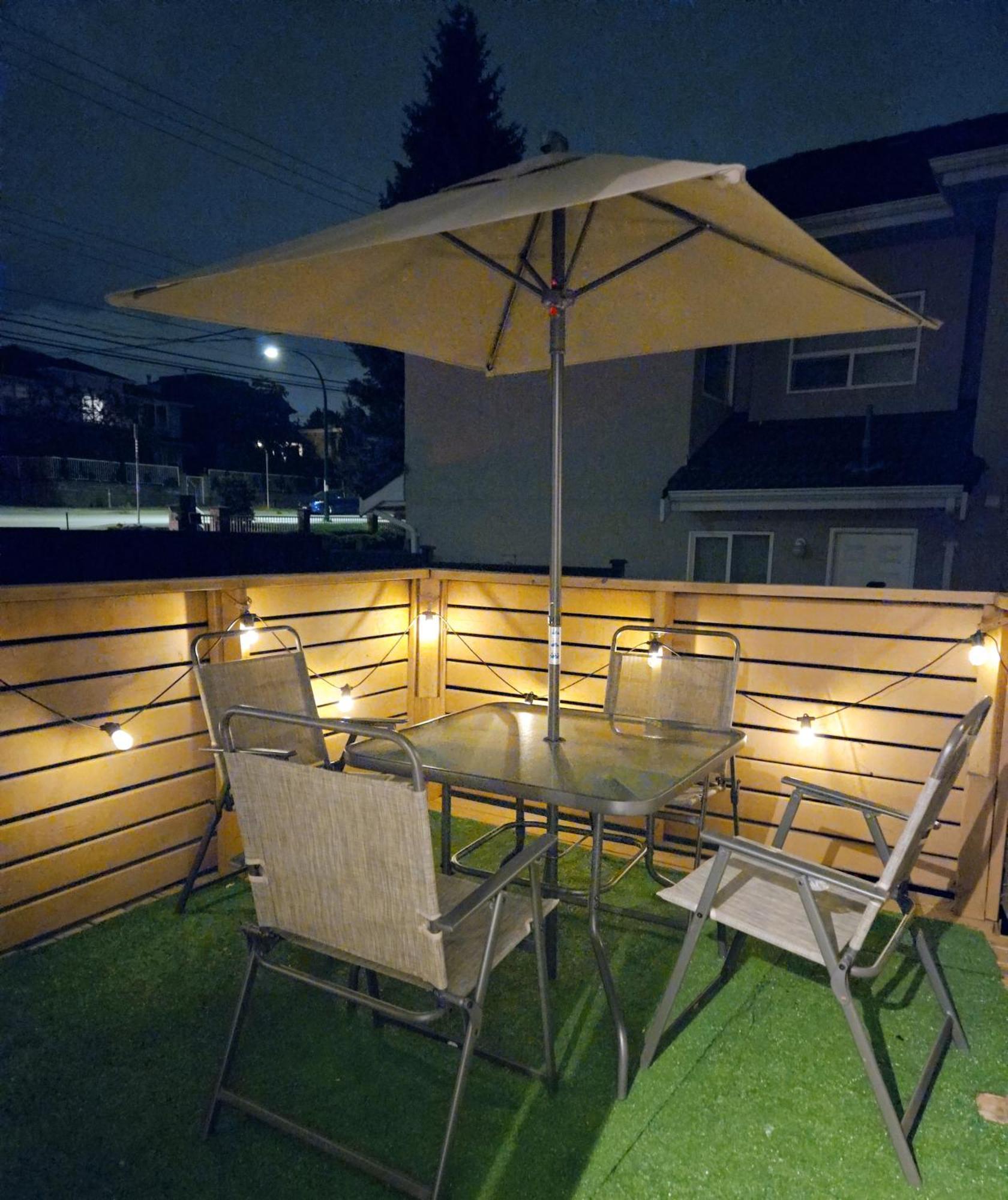 Charming Room With Attached Private Bath In The Heart Of Vancouver! Private Parking, Self Check-In & Just 4 Mins To Metrotown! Bagian luar foto